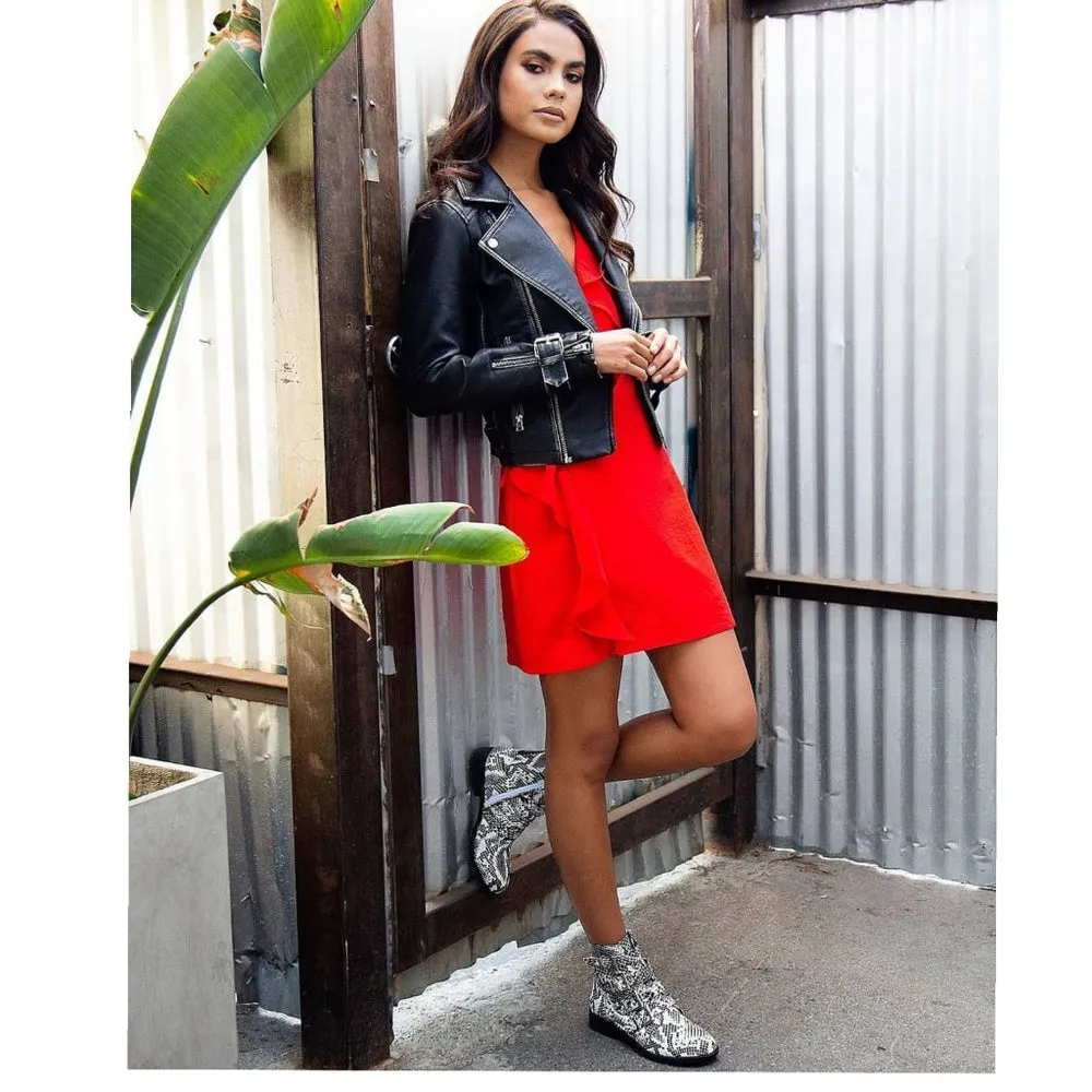 🚨5.5🚨PYTHON PRINT STUDDED BUCKLED STRAP MOTO