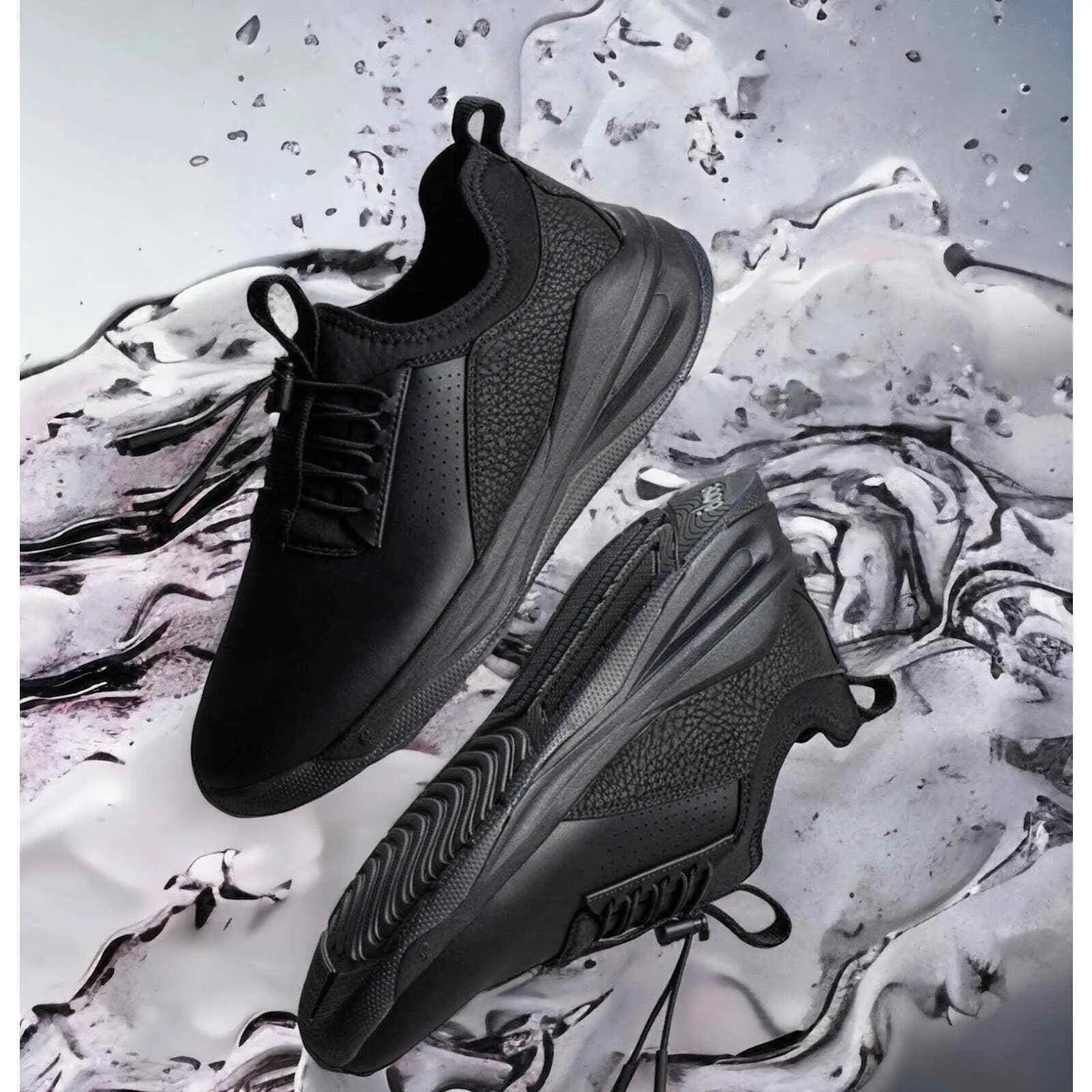 Clove Classic Healthcare Nursing Shoes - All Black Option Size 10.5 New Sneakers