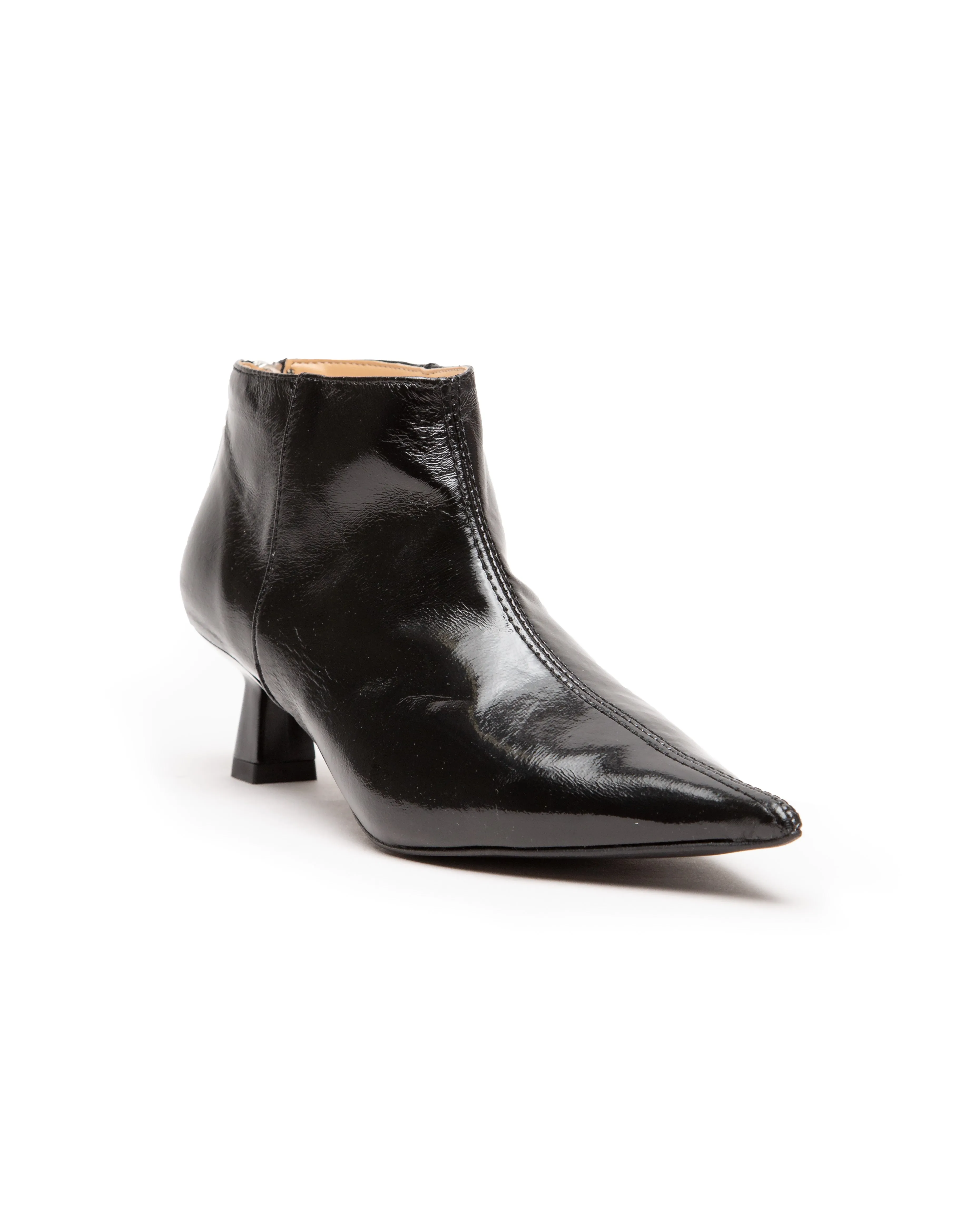 Soft Pointy Crop Boot Naplack